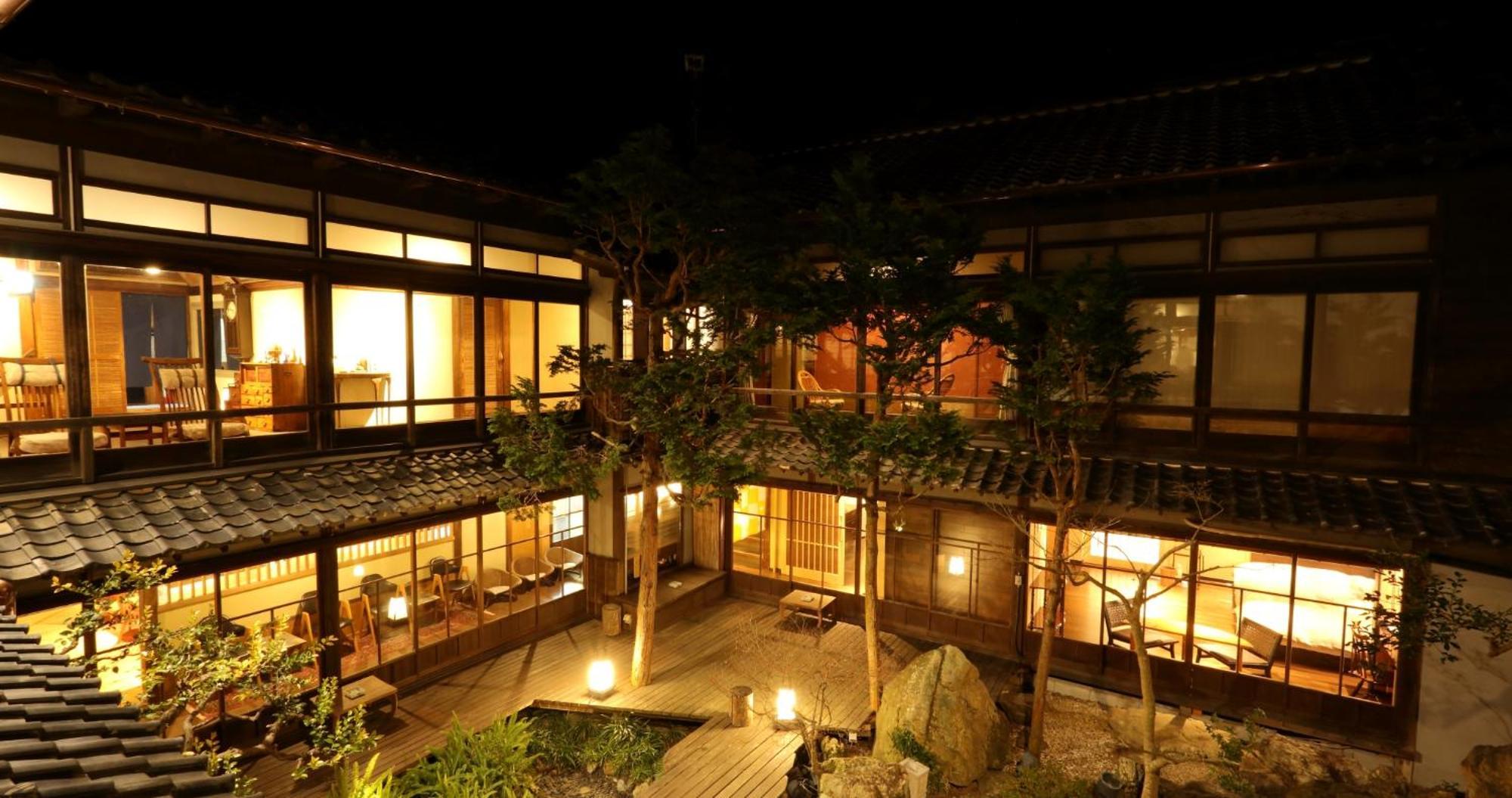 Kakujoro Hotel Tahara Exterior photo